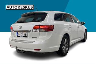 Toyota Avensis vaihtoauto