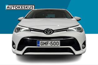 Toyota Avensis vaihtoauto