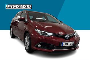 Toyota Auris vaihtoauto