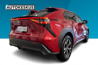 Toyota bZ4X vaihtoauto