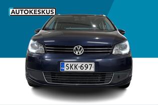 Volkswagen Touran vaihtoauto
