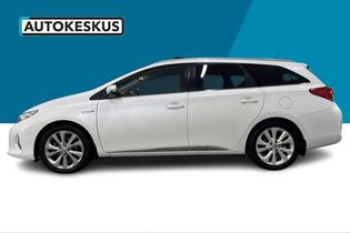 Toyota Auris vaihtoauto