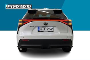 Toyota bZ4X vaihtoauto