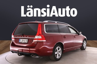 Volvo V70 vaihtoauto