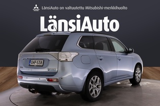 Mitsubishi Outlander PHEV vaihtoauto