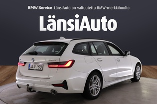 BMW 330 vaihtoauto