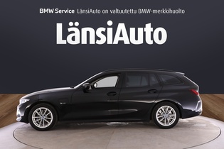 BMW 330 vaihtoauto