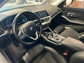 BMW 330 vaihtoauto