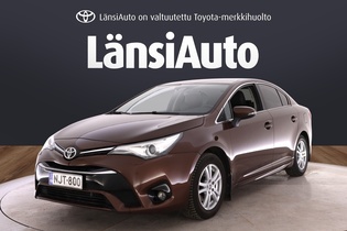 Toyota Avensis vaihtoauto