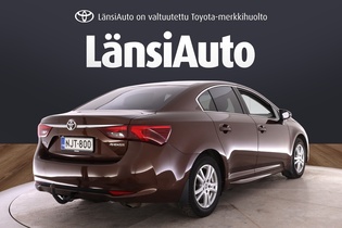 Toyota Avensis vaihtoauto