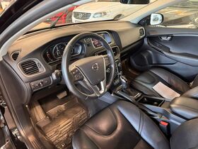 Volvo V40 Cross Country vaihtoauto