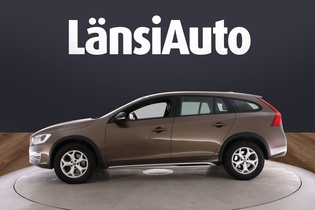 Volvo V60 Cross Country vaihtoauto