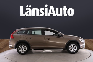 Volvo V60 Cross Country vaihtoauto