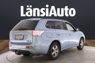 Mitsubishi Outlander PHEV vaihtoauto