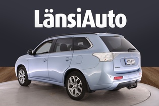 Mitsubishi Outlander PHEV vaihtoauto