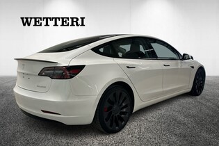 Tesla Model 3 vaihtoauto