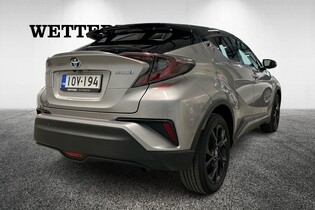Toyota C-HR vaihtoauto