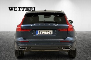 Volvo V60 Cross Country vaihtoauto