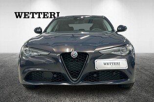 Alfa Romeo Giulia vaihtoauto