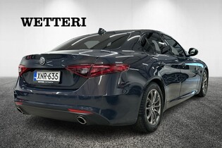 Alfa Romeo Giulia vaihtoauto