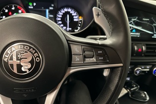 Alfa Romeo Giulia vaihtoauto