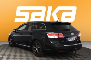 Toyota Avensis vaihtoauto