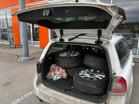 Volvo V70 vaihtoauto