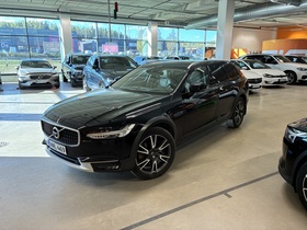 Volvo V90 Cross Country vaihtoauto