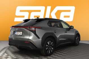 Toyota bZ4X vaihtoauto