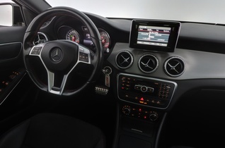Mercedes-Benz GLA vaihtoauto