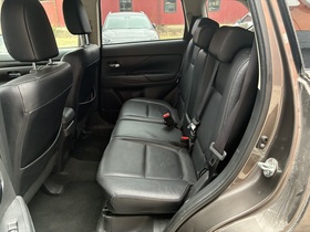 Mitsubishi Outlander vaihtoauto