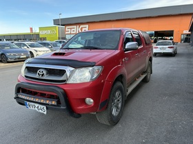 Toyota Hilux vaihtoauto