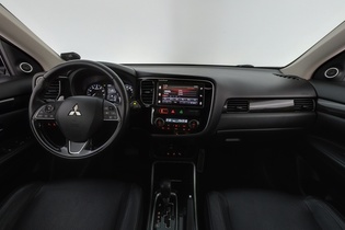 Mitsubishi Outlander vaihtoauto