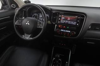 Mitsubishi Outlander vaihtoauto