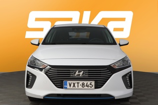 Hyundai IONIQ hybrid vaihtoauto