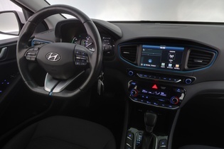 Hyundai IONIQ hybrid vaihtoauto
