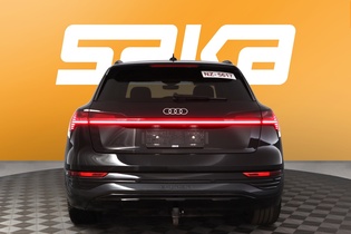 Audi Q8 e-tron vaihtoauto