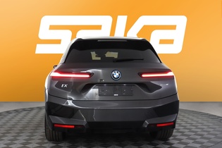 BMW iX vaihtoauto