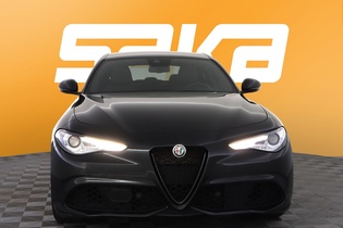 Alfa Romeo Giulia vaihtoauto