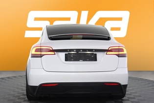 Tesla Model X vaihtoauto