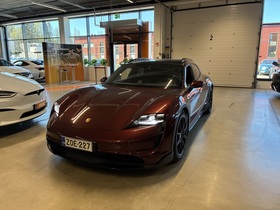 Porsche Taycan vaihtoauto