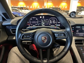 Porsche Taycan vaihtoauto