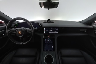 Porsche Taycan vaihtoauto