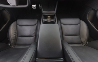 Tesla Model S vaihtoauto