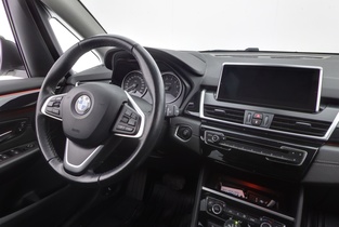 BMW 225 vaihtoauto