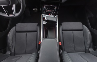 Audi Q8 e-tron vaihtoauto