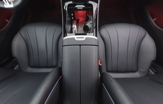 Mercedes-Benz EQE vaihtoauto