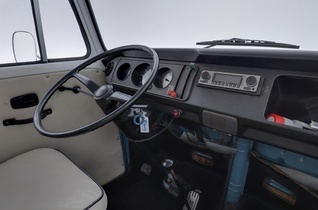 Volkswagen Kleinbus vaihtoauto