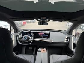 BMW iX vaihtoauto