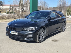 BMW 330 vaihtoauto